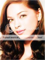 Kristin_Kreuk.jpg